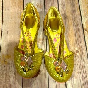 Disney Belle shoes size 2/3 girls NWOT tried only